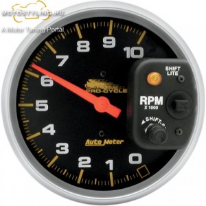 AUTO METER 10K RPM TACH SHFT LT 5.0 kép